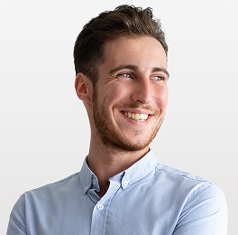 Hi